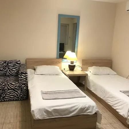 Guest house Ssenyange *