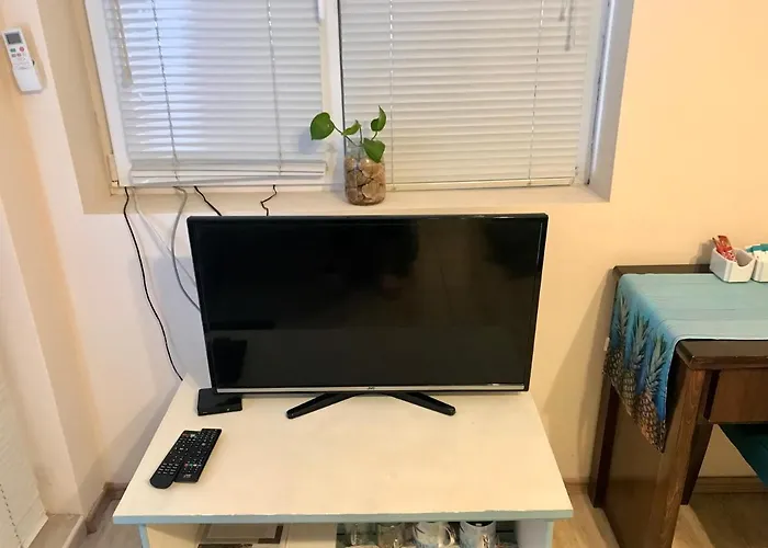 Ssenyange 招待所 瓦爾納